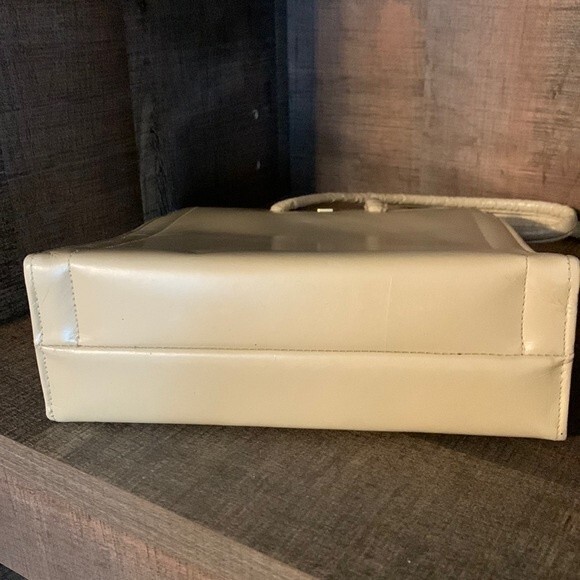 LENOX BAGS VINTAGE PURSE **RARE*** white/ivory - brown inside. BONE LEATHER - Picture 4 of 10